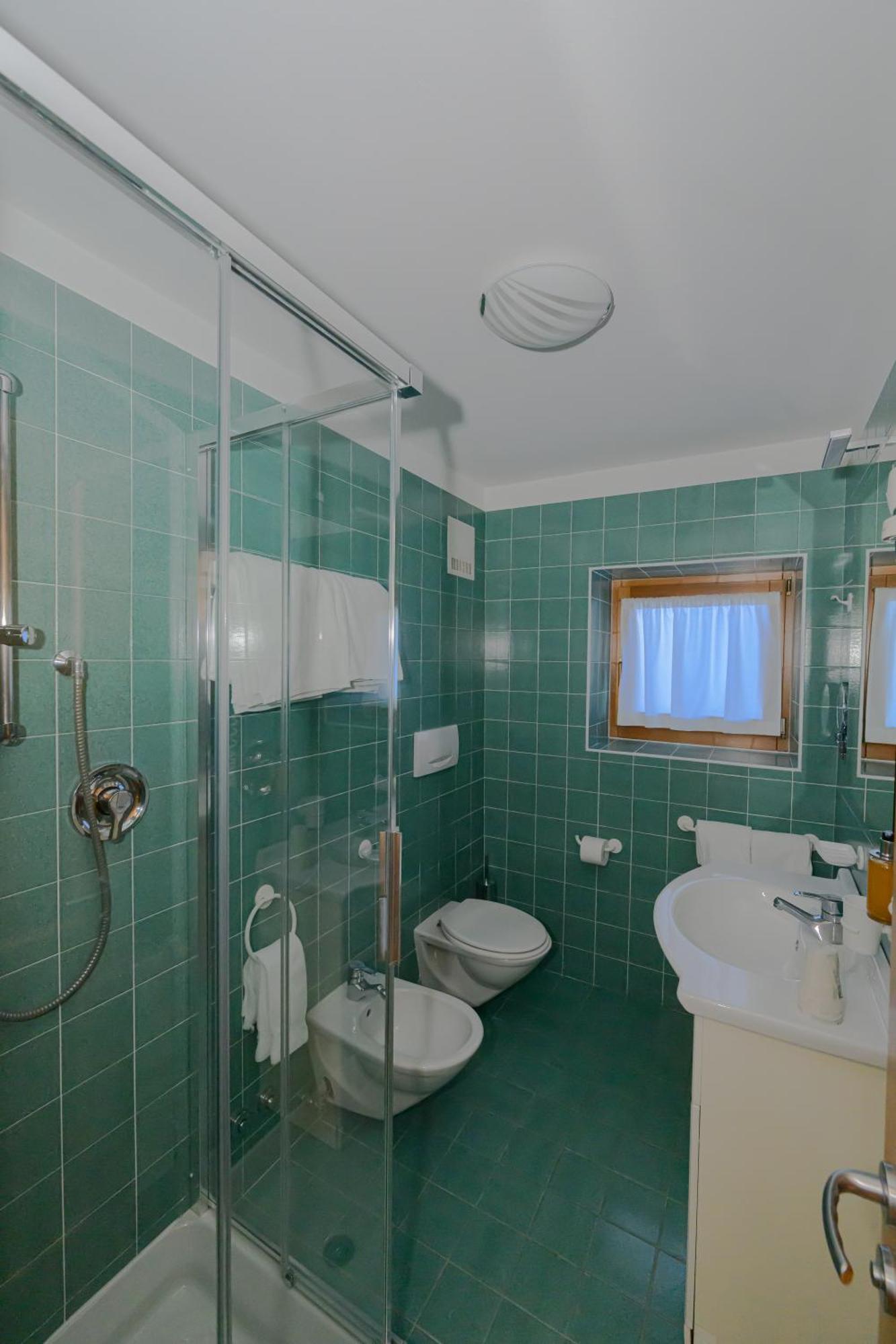 Hotel Tita Piaz Canazei Exteriör bild